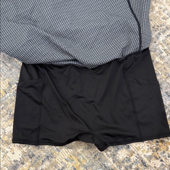 Alo Micro Houndstooth tennis checkered athletic skirt skort Large - Picture 4 of 5